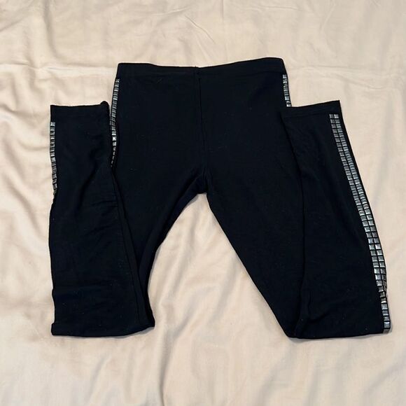 Size S black leggings with black detailing down the sides of the legs EUC - Picture 7 of 7